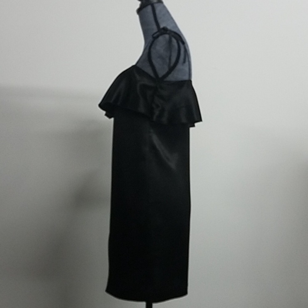 Silky ruffle details mini dress - Picture 4 of 6